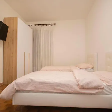 Apartment Dreams Turbigo